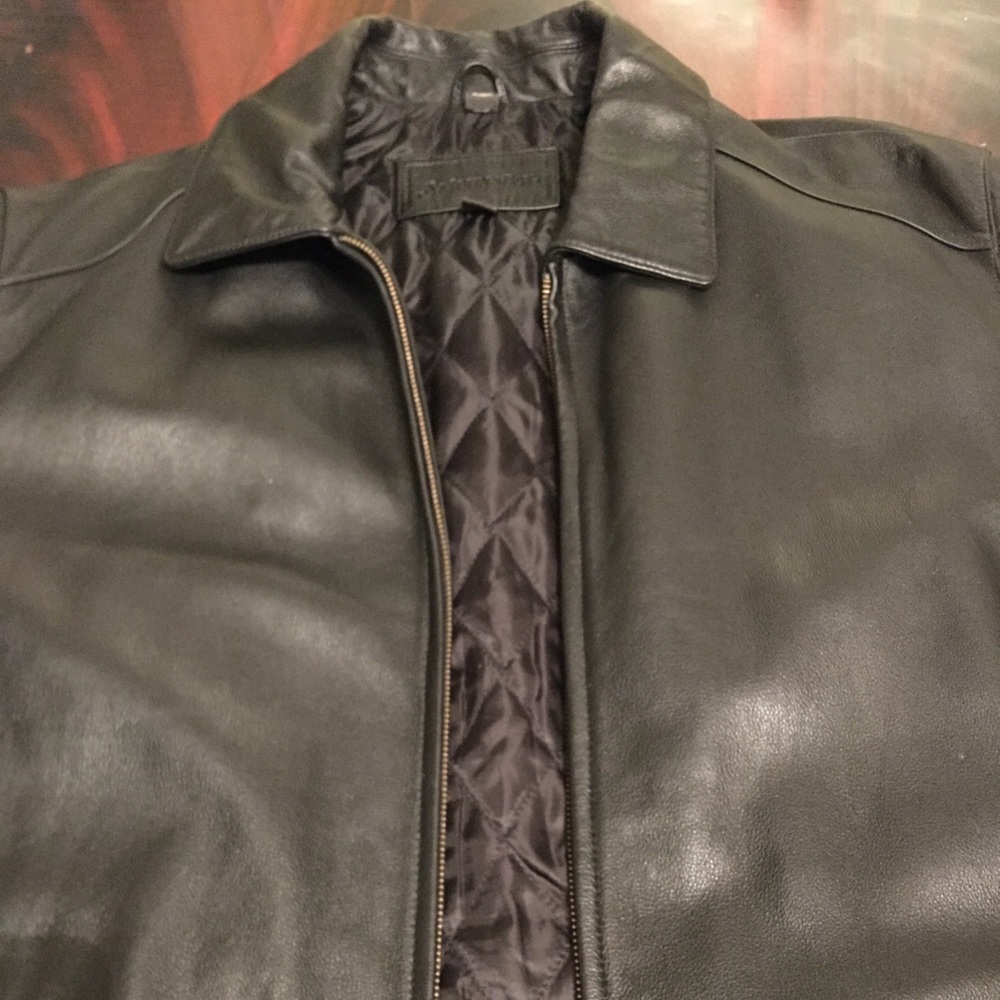 Men’s heavy leather coat. St. John’sBay